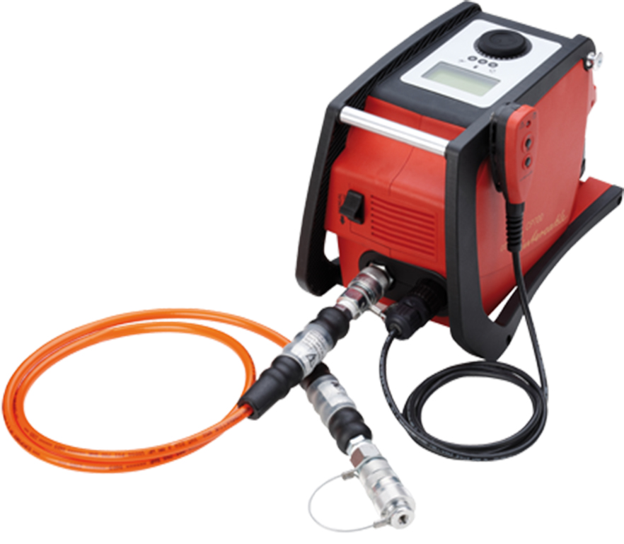 Pompe hydraulique compacte sur batterie Intercable CP700 avec écran intégré, flexible et télécommande